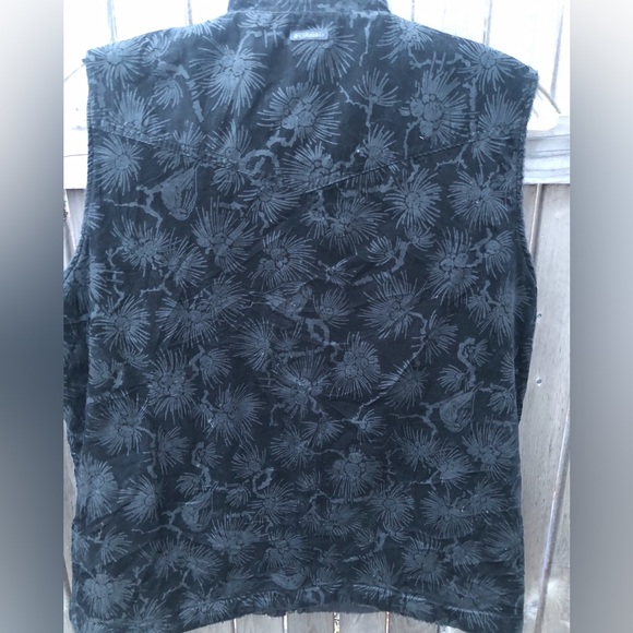 Reversible like new Columbia Women’s Black & Patterned Vest Large - Picture 4 of 4